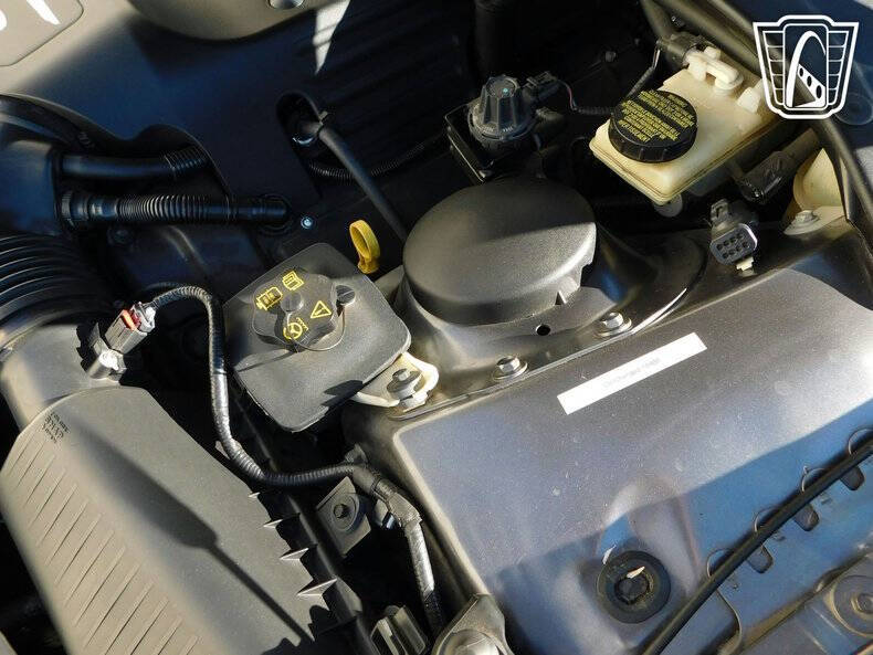 2003 Ford Thunderbird