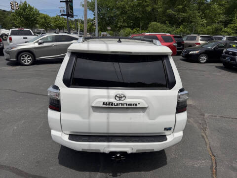 2018 Toyota 4Runner SR5