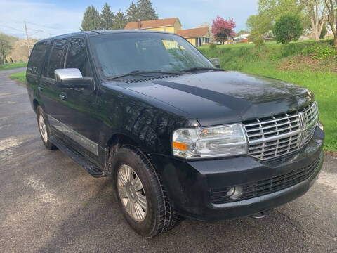 2007 Lincoln Navigator for sale at Trocci's Auto Sales in West Pittsburg PA