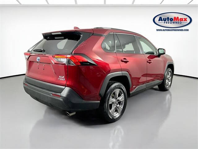 2024 Toyota RAV4 Hybrid XLE