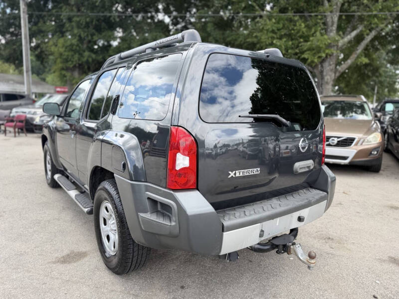 2011 Nissan Xterra X