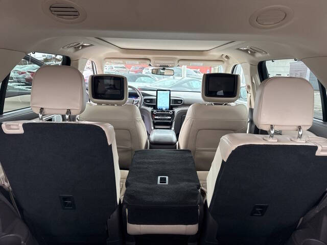 2021 Ford Explorer Platinum