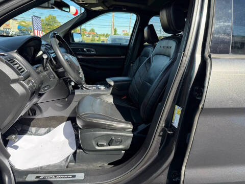 2018 Ford Explorer Platinum