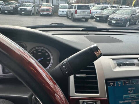 2012 Cadillac Escalade Luxury