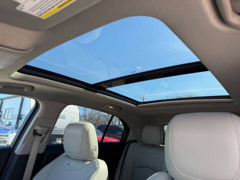 2019 Cadillac XT4 Luxury