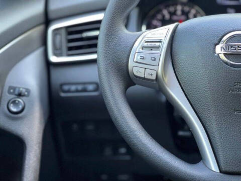 2014 Nissan Rogue SV