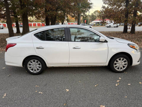 2017 Nissan Versa 1.6 SV