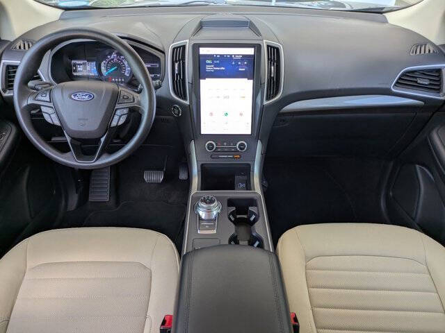 2023 Ford Edge SE