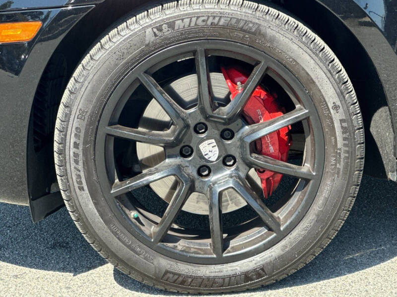 2017 Porsche Macan GTS