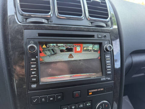 2011 GMC Acadia Denali