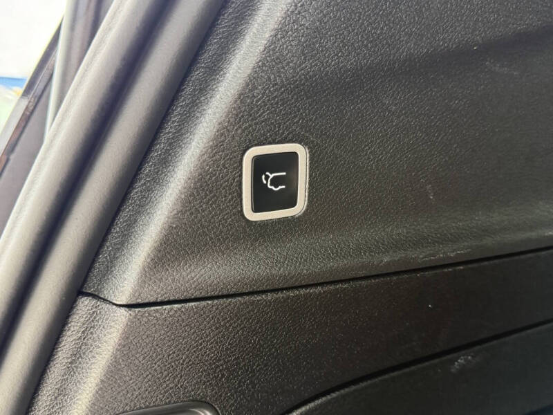 2023 Chrysler Pacifica Touring