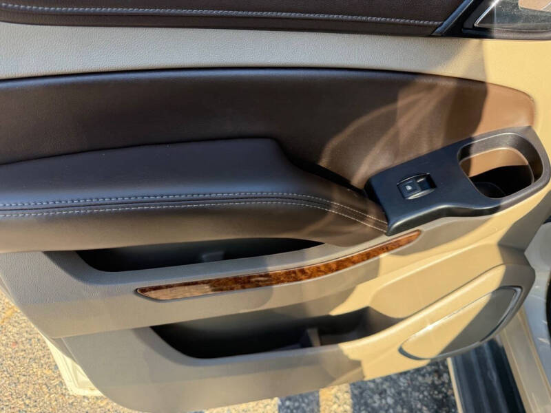 2016 Chevrolet Suburban LTZ