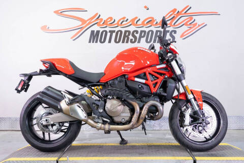 2016 Ducati Monster 821 Stripe