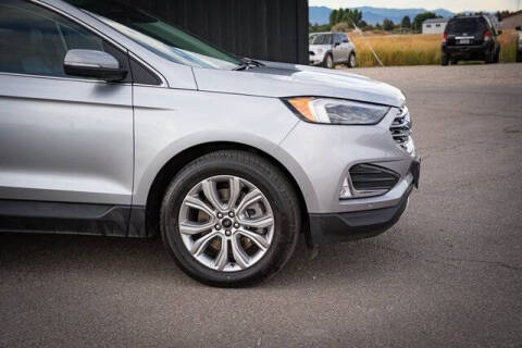 2023 Ford Edge Titanium