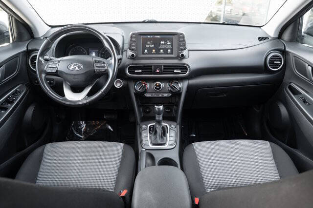 2020 Hyundai Kona SEL