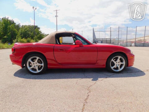 2002 Mazda MX-5 Miata LS