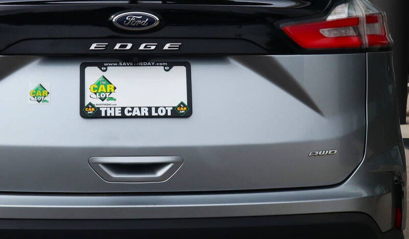2022 Ford Edge SEL