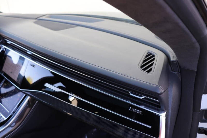 2023 Audi SQ8 4.0T quattro Prestige