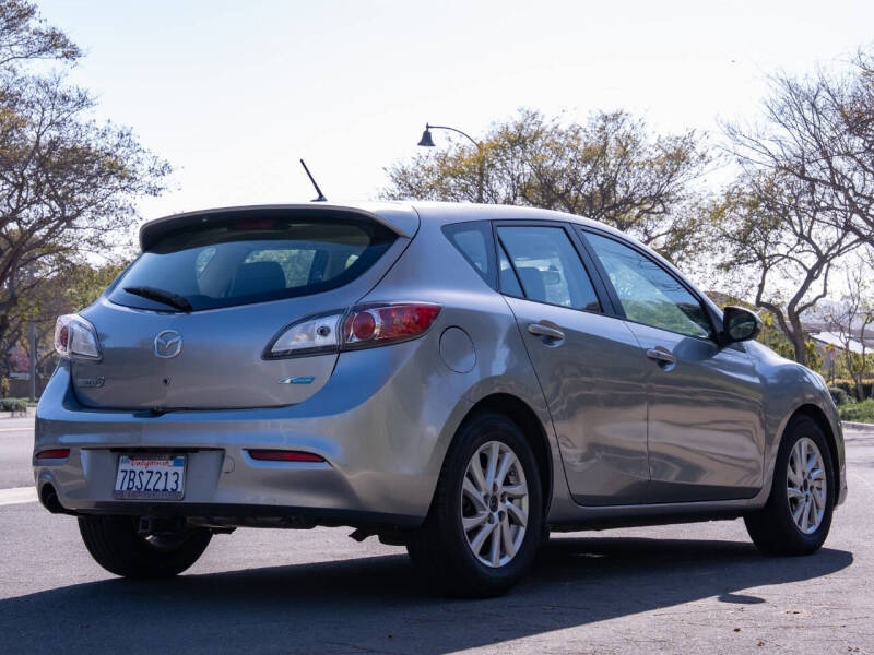 2013 Mazda MAZDA3 i Grand Touring