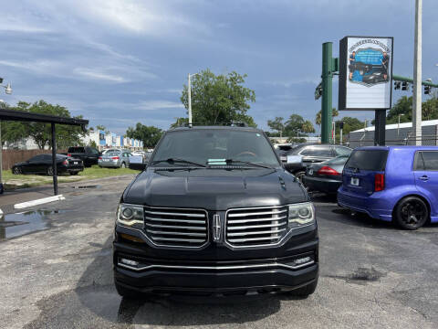 2016 Lincoln Navigator Select