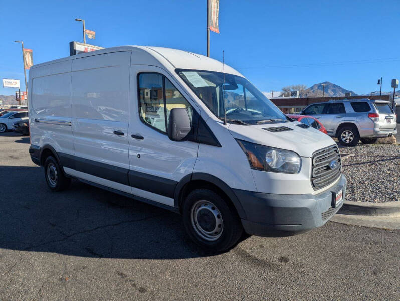 2017 Ford Transit Van Base's photo