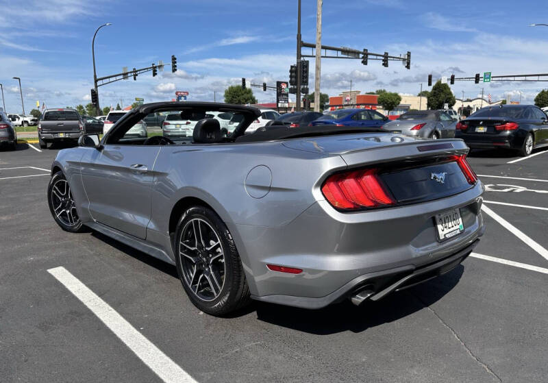 2022 Ford Mustang EcoBoost Premium