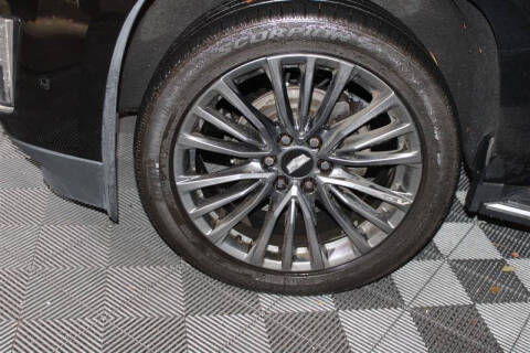 2018 Cadillac Escalade ESV Luxury