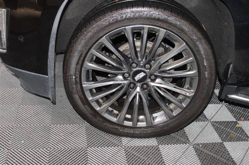 2018 Cadillac Escalade ESV Luxury