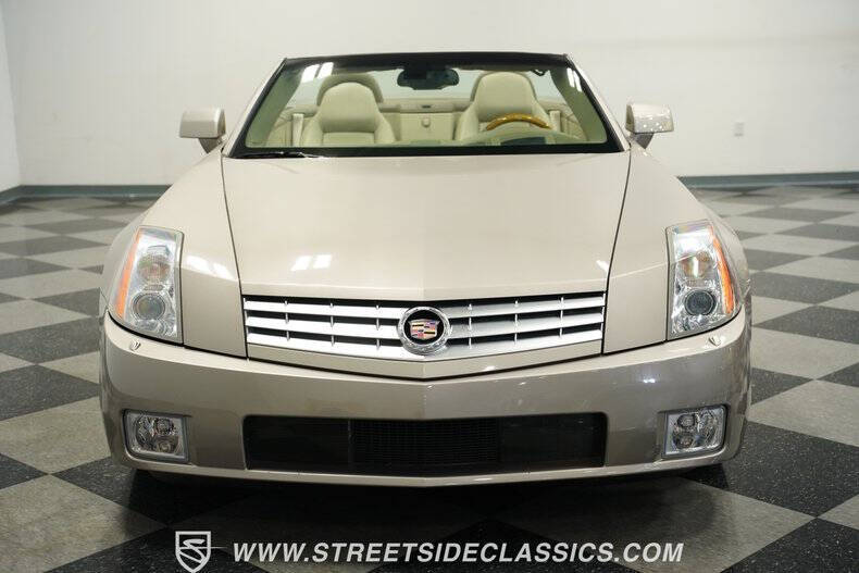 2004 Cadillac XLR