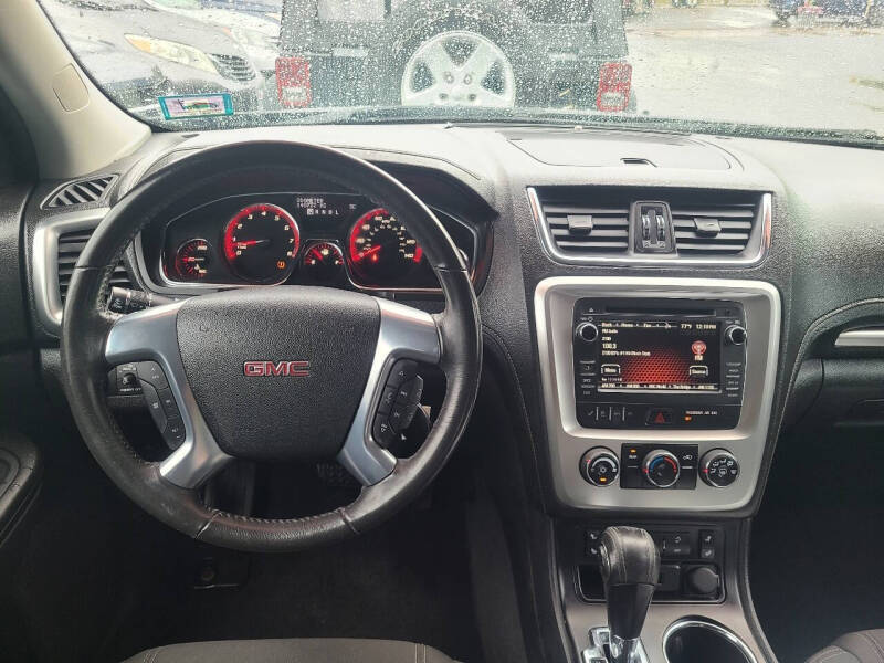 2016 GMC Acadia SLE-2