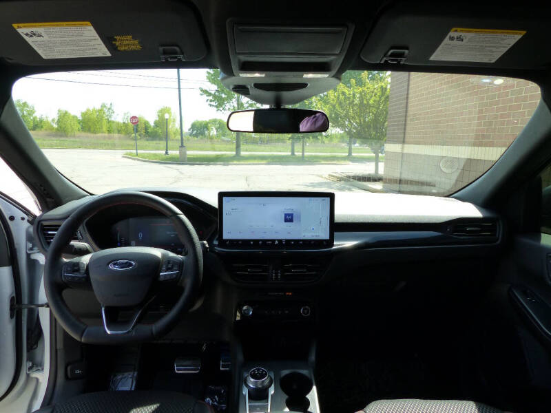 2024 Ford Escape ST-Line