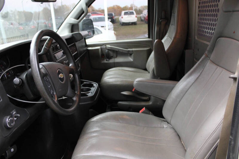 2016 Chevrolet Express 2500