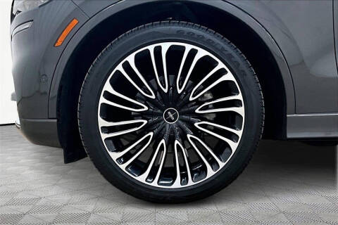 2022 Lincoln Aviator Black Label