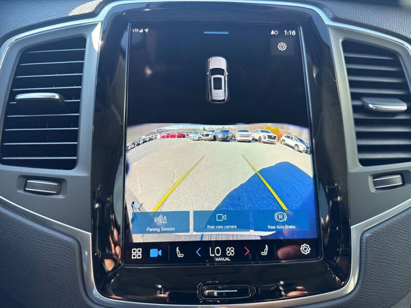 2024 Volvo XC90 B5 Core Bright Theme