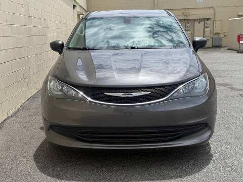 2017 Chrysler Pacifica Touring