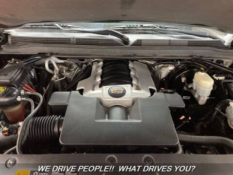 2016 Cadillac Escalade Luxury Collection