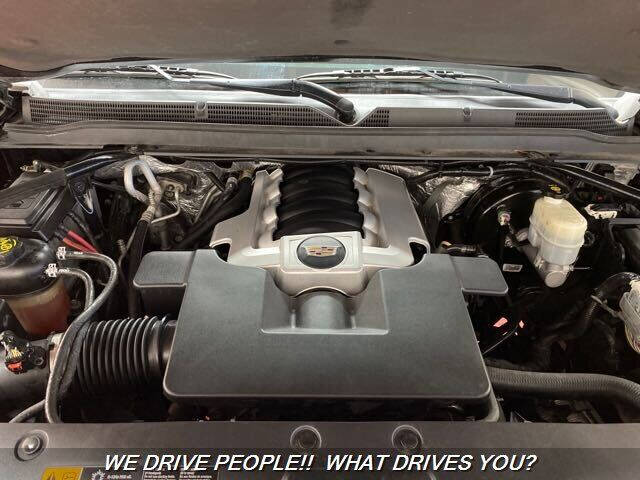 2016 Cadillac Escalade Luxury Collection