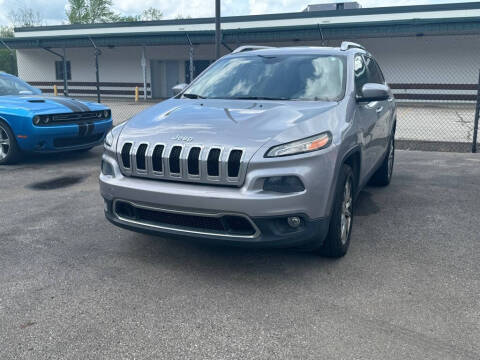 2014 Jeep Cherokee for sale at AH Ride & Pride Auto Group in Akron OH