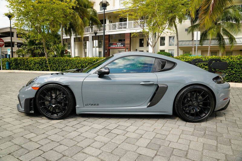 2024 Porsche 718 Cayman GT4 RS