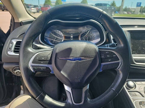 2015 Chrysler 200 C