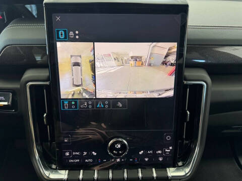 2025 GMC Yukon XL Elevation