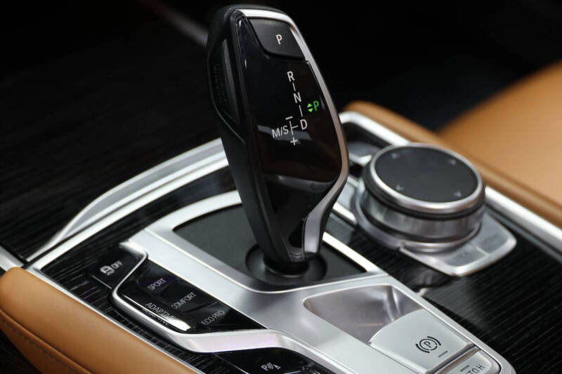 2021 BMW 7 Series 750i xDrive