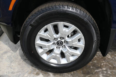 2022 Nissan Frontier SV