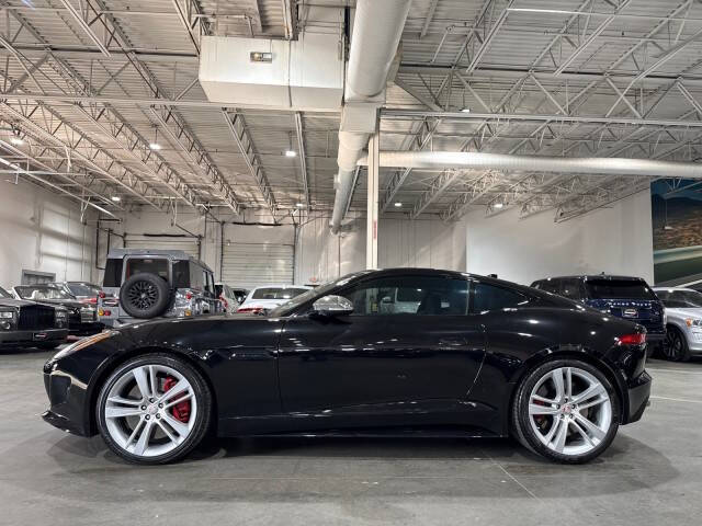 2015 Jaguar F-TYPE R