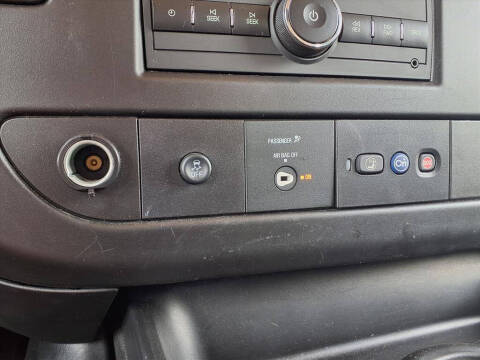 2023 GMC Savana 2500