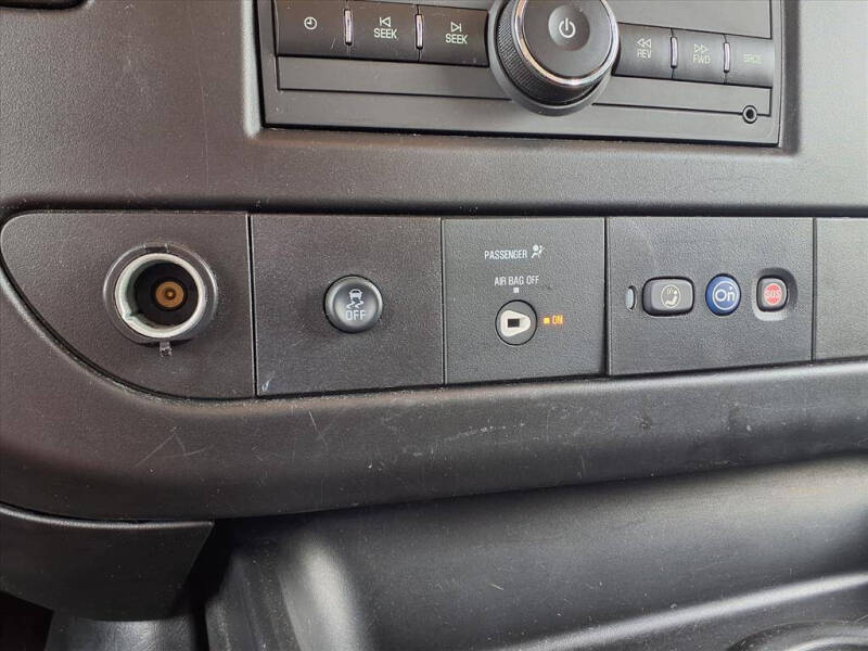 2023 GMC Savana 2500