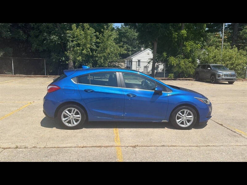 2017 Chevrolet Cruze LT Auto