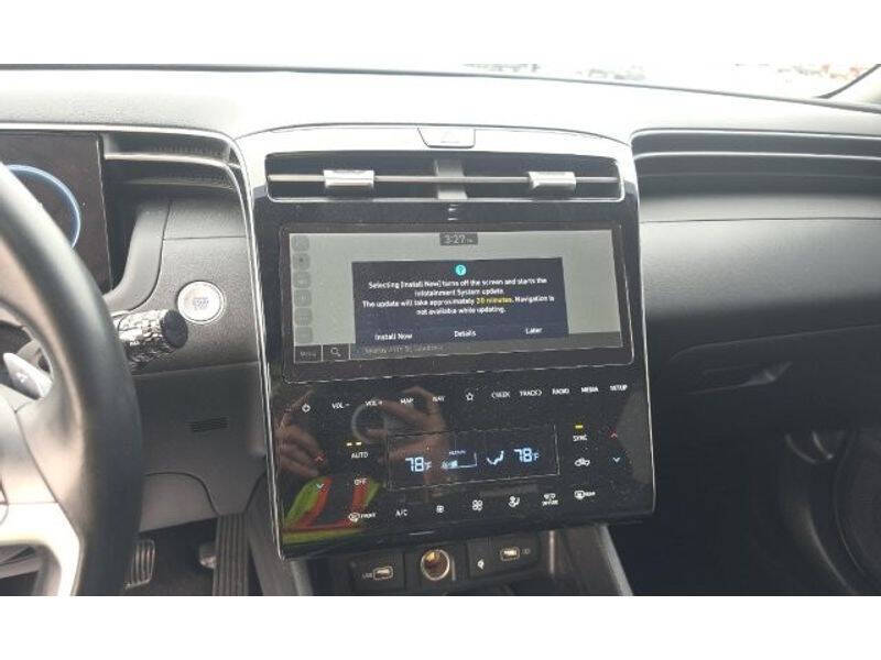 2023 Hyundai Santa Cruz SEL Premium