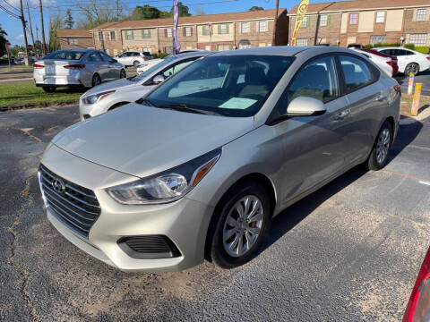 2020 Hyundai Accent SE