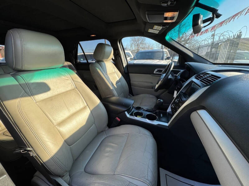 2011 Ford Explorer XLT